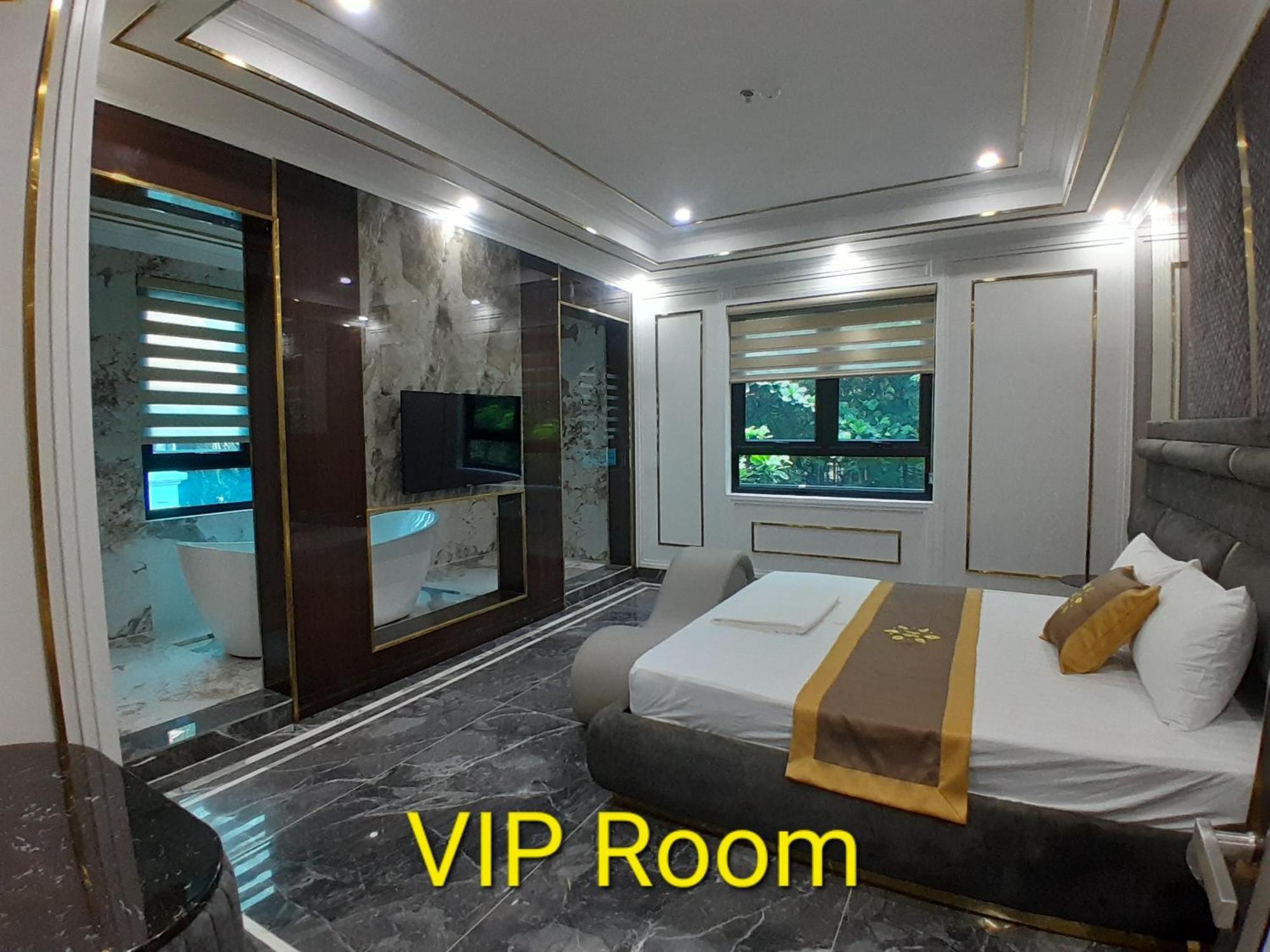 Bao Ngoc Hotel Dinh Cong — Photos 2